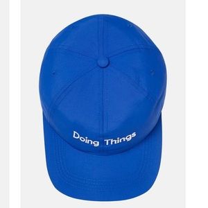 Outdoor Voices doing things hat